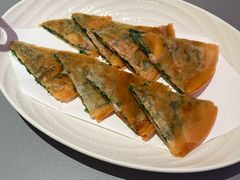 韭菜鲜虾薄饼-桂满陇·蟹黄小笼汤包(中山公园店)