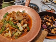 -云海肴·汽锅鸡·云南代表菜(天山百盛优客店)
