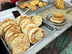 油酥饼-慷富羊肉饸饹
