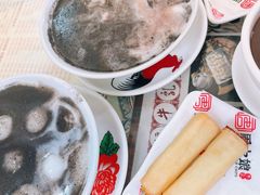 -周大娘牛乳(旧寨古村总店)