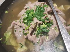 -全牛匠·乐山跷脚牛肉(新中关店)