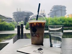 拿铁咖啡latte-BLAQ咖啡(骏豪店)