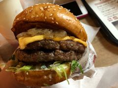 -The Habit Burger Grill 哈比特汉堡(复兴soho店)