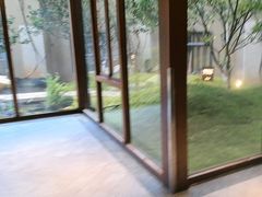 -忆江南·临江鱼馆