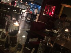 -恰餐厅及酒吧 CHAR Bar & Grill (北京丽都皇冠假日店)