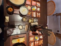 -银米·云南传统过桥米线(双廊黑金冠店)