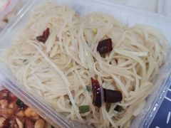 酸辣土豆丝-川人川菜馆·小龙虾·鲜虾现做(黄山路店)