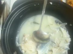 -万佛湖许老大铁锅鱼(黑金冠店)