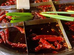 -正贰捌经重庆老火锅(建设路店)