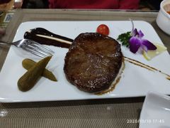 -满洲里饭店-尼基金俄餐厅