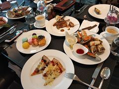-圣丰索菲特·2 On 988 Café 自助餐厅