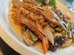 -喜乐餐厅•灯笼虾球首创者•本地小海鲜(二马路店)