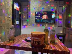 -蓝乐光量贩KTV(浦东禹悦汇店)
