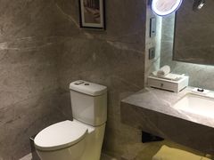 -珠海拱北口岸富华里中海雅高铂尔曼酒店