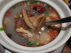-八大碗·地道东北菜(中街店)