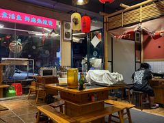 -小饕荟雅安贡椒鱼鲜馆(广福桥店)