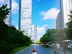 -NIKE上海青浦换季优惠店