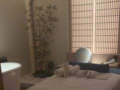 -快乐大桶水养生足浴SPA(前兴路店)