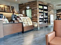 -星巴克(济南美莲广场店)