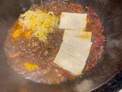 -袁小二大东北铁锅炖(吉祥村总部)