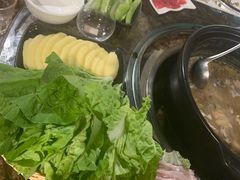 -菌海森林·非遗野生菌火锅(西山区滇池路摩根道店)