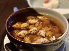 古越陈酿煮花螺-杭州西子湖四季酒店·金沙厅