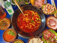-黔老锅地摊火锅(盐务街店)