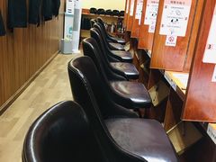 -独食火锅·半米屋台(直营总店)