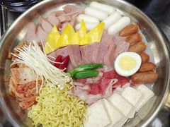 -大食代美食广场(上海中心店)