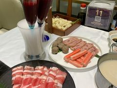 -红鼎豆捞·非遗鲍皇汤火锅(宝丰路店)