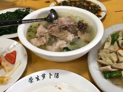 -荣生萝卜汤饭店