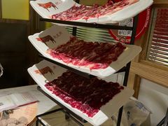-左庭右院鲜牛肉火锅(浦江欢乐颂店)