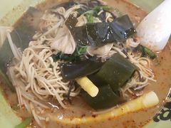 -汆悦麻辣烫·麻辣拌(皇寺店)