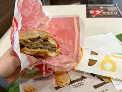 -麦当劳(田林好又多店)