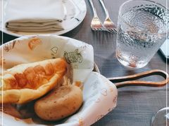 -YUE·6·西式融合餐厅(外滩六号店)
