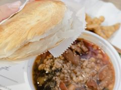 酸辣粉配肉夹馍-荀记肉夹馍(三八家乐福店)