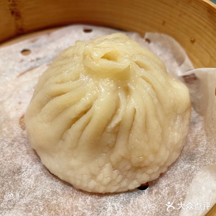 狮王府淮扬菜(新街口友谊店)蟹黄汤包图片