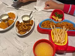 -必胜客(上地华联店)