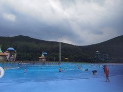 -汤山欢乐水世界