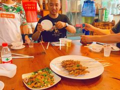 -乐山烧烤·罗田吊锅·小龙虾(航天兴隆国际店)