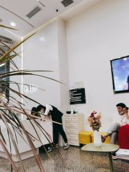 -UnHair Salon