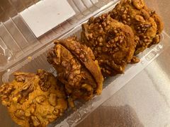 -拢香糕点(万达店)