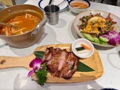 香烤猪颈肉配秘制蘸料-正泰餐厅AmazingThai(新奥购物中心店)