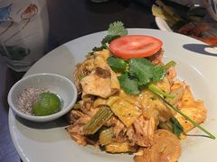 -大头虾越式风味餐厅(光明广场店)