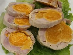 咸蛋黄鸡肉卷-瑞福园联谊餐室(茂名南路店)