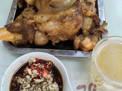 -荣吉招牌自助骨头锅(顾乡店)