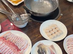 -正能量脆肉鲩火锅