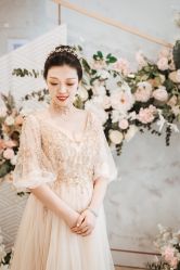 点击看大图 -觅白婚纱礼服馆