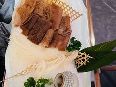 -左庭右院鲜牛肉火锅(七宝领展广场店)
