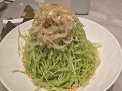 有机莴笋拌蜇皮-谷语中餐厅